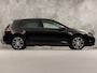 Volkswagen Golf 1.4 TSI Highline Sport 150Pk Automaat (NAVIGATIE, CLIMATE, STOELVERWARMING, XENON, GETINT GLAS, SPORTSTOELEN, PARKEERSENSOREN, LM VELGEN, TREKHAAK, NIEUWSTAAT)