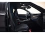 Lynk & Co 01 1.5 PHEV [ Panorama Zwarte hemel Navi 360°-Camera Keyless ]