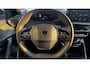Peugeot e-2008 54KWH 156PK ALLURE AVANTAGE AUTOMAAT NAVI / LEDER / CLIMA / LED / PDC / 17" LMV / KEYLESS / CAMERA / CRUISECONTROL / 1E EIGENAAR / NIEUWSTAAT !!
