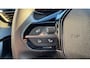 Peugeot e-2008 54KWH 156PK ALLURE AVANTAGE AUTOMAAT NAVI / LEDER / CLIMA / LED / PDC / 17" LMV / KEYLESS / CAMERA / CRUISECONTROL / 1E EIGENAAR / NIEUWSTAAT !!