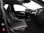 Volvo XC40 2.0 T4 Momentum / Adaptive Cruise / BLIS / Parkeercamera / Parkeersensoren V+A / All-Seasonbanden /