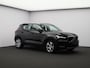 Volvo XC40 2.0 T4 Momentum / Adaptive Cruise / BLIS / Parkeercamera / Parkeersensoren V+A / All-Seasonbanden /
