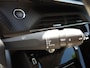 Peugeot e-208 EV 50kWh 136pk Allure Pack 3D cockpit | Apple Carplay & Android Auto | Achteruitrijcamera | Parkeersensoren | KEYLESS start | Cruise & Climate | LMV16
