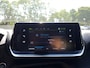 Peugeot e-208 EV 50kWh 136pk Allure Pack 3D cockpit | Apple Carplay & Android Auto | Achteruitrijcamera | Parkeersensoren | KEYLESS start | Cruise & Climate | LMV16