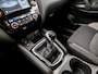 Nissan Qashqai 1.2 N-Connecta (PANORAMADAK, NAVIGATIE, 360 CAMERA, GETINT GLAS, KEYLESS, SPORTSTOELEN, CRUISE, PARKEERSENSOREN, NIEUWE APK, NIEUWSTAAT)