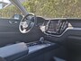Volvo XC60 T6 Plug-in hybrid AWD Plus Dark | Panoramadak | 360 camera | Trekhaak | Stoel/Stuur Verwarming |