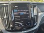 Volvo XC60 T6 Plug-in hybrid AWD Plus Dark | Panoramadak | 360 camera | Trekhaak | Stoel/Stuur Verwarming |