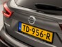 Nissan Qashqai 1.2 N-Connecta (PANORAMADAK, NAVIGATIE, 360 CAMERA, GETINT GLAS, SPORTSTOELEN, CRUISE, NIEUWE APK, NIEUWSTAAT)