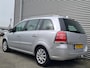 Opel Zafira 1.8 Cosmo 7Pers. 11-2005 Reflexzilver Metallic APK NIEUW!!