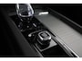 Volvo XC60 2.0 T6 Plug-in hybrid AWD Ultra Black Edition Trekhaak, ACC, Massage, Harman/Kardon, Dodehoek detectie, Rondomzicht Camera, Stoelventilatie/verwarming, Apple CarPlay/Android Auto