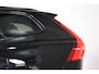 Volvo XC60 2.0 T6 Plug-in hybrid AWD Ultra Black Edition Trekhaak, ACC, Massage, Harman/Kardon, Dodehoek detectie, Rondomzicht Camera, Stoelventilatie/verwarming, Apple CarPlay/Android Auto