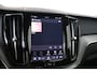 Volvo XC60 2.0 T6 Plug-in hybrid AWD Ultra Black Edition Trekhaak, ACC, Massage, Harman/Kardon, Dodehoek detectie, Rondomzicht Camera, Stoelventilatie/verwarming, Apple CarPlay/Android Auto