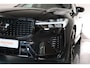 Volvo XC60 2.0 T6 Plug-in hybrid AWD Ultra Black Edition Trekhaak, ACC, Massage, Harman/Kardon, Dodehoek detectie, Rondomzicht Camera, Stoelventilatie/verwarming, Apple CarPlay/Android Auto