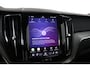 Volvo XC60 2.0 T6 Plug-in hybrid AWD Ultra Black Edition Trekhaak, ACC, Massage, Harman/Kardon, Dodehoek detectie, Rondomzicht Camera, Stoelventilatie/verwarming, Apple CarPlay/Android Auto