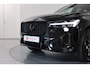 Volvo XC60 2.0 T6 Plug-in hybrid AWD Ultra Black Edition Trekhaak, ACC, Massage, Harman/Kardon, Dodehoek detectie, Rondomzicht Camera, Stoelventilatie/verwarming, Apple CarPlay/Android Auto