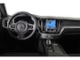Volvo XC60 2.0 T6 Plug-in hybrid AWD Ultra Black Edition Trekhaak, ACC, Massage, Harman/Kardon, Dodehoek detectie, Rondomzicht Camera, Stoelventilatie/verwarming, Apple CarPlay/Android Auto