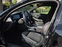 BMW 3-Serie Touring 318i Business Edition | Black Optic | Apple Carplay | Sfeerverlichting | Parkeersensoren | NL-Auto |