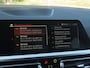 BMW 3-Serie Touring 318i Business Edition | Black Optic | Apple Carplay | Sfeerverlichting | Parkeersensoren | NL-Auto |
