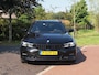 BMW 3-Serie Touring 318i Business Edition | Black Optic | Apple Carplay | Sfeerverlichting | Parkeersensoren | NL-Auto |