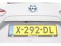 Toyota Corolla Cross Hybrid 200 Style | Alcantara Bekleding | Led Verlichting | Navigatie | Keyless Entry |