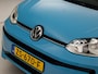Volkswagen Up! 1.0 BMT Sport up! (AIRCO, CRUISE, PARKEERSENSOREN, GETINT GLAS, SPORTSTOELEN, LM VELGEN, NIEUWSTAAT)