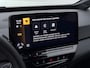 Volkswagen ID.3 Pro Business 59 kWh | Navigatie | Camera | Stuur-/Stoelverwarming | IQ Light | ACC | 19" |