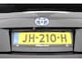 Toyota Prius 1.8 Business Plus | Trekhaak | Head Up Display | Dodehoek Detectie | Navigatie | Stoelverwarming | DAB | Keyless Entry |
