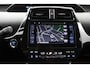 Toyota Prius 1.8 Business Plus | Trekhaak | Head Up Display | Dodehoek Detectie | Navigatie | Stoelverwarming | DAB | Keyless Entry |