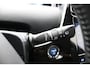 Toyota Prius 1.8 Business Plus | Trekhaak | Head Up Display | Dodehoek Detectie | Navigatie | Stoelverwarming | DAB | Keyless Entry |