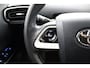 Toyota Prius 1.8 Business Plus | Trekhaak | Head Up Display | Dodehoek Detectie | Navigatie | Stoelverwarming | DAB | Keyless Entry |
