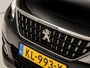 Peugeot 2008 1.2 PureTech Sport Automaat (PANORAMADAK, NAVIGATIE, PARKEERSENSOREN, SPORTSTOELEN, CRUISE, NIEUWSTAAT)