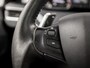 Peugeot 2008 1.2 PureTech Sport Automaat (PANORAMADAK, NAVIGATIE, PARKEERSENSOREN, SPORTSTOELEN, CRUISE, NIEUWSTAAT)