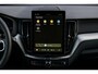 Volvo XC60 2.0 T6 Plug-in hybrid AWD Essential | Gratis Trekhaak | Adaptieve Cruise Control | Park assist | Getint Glas | Leder | Driver assist | Stoel- / stuurwielverwarming | All Season banden |