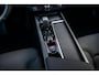 Volvo XC60 2.0 T6 Plug-in hybrid AWD Essential | Gratis Trekhaak | Adaptieve Cruise Control | Park assist | Getint Glas | Leder | Driver assist | Stoel- / stuurwielverwarming | All Season banden |