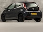 Toyota Aygo 1.0 VVT-i x-play Sport (CAMERA, AIRCO, CRUISE, SPORTSTOELEN, ELEK RAMEN, NIEUWE APK, NIEUWSTAAT)