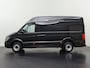 Volkswagen Crafter 2.0TDi 140PK L3H3 | Multimedia | Camera | 3-Zits | Airco | Cruise | Betimmering