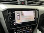 Volkswagen Passat Variant 1.4 TSI PHEV GTE / AUTOMAAT/ PANO/ TREKHAAK/ ACC/ PARK.SENSOR.V+A/ 360 CAMERA/ STUUR+STOELVERWARM./ MASAGE/ ELEK.ACHTERKLEP/ APP-CONNECT/ DIGITAL DASH/ NAVI/ DAB/ CLIMA/ 17'' LMV
