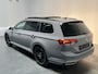 Volkswagen Passat Variant 1.4 TSI PHEV GTE / AUTOMAAT/ PANO/ TREKHAAK/ ACC/ PARK.SENSOR.V+A/ 360 CAMERA/ STUUR+STOELVERWARM./ MASAGE/ ELEK.ACHTERKLEP/ APP-CONNECT/ DIGITAL DASH/ NAVI/ DAB/ CLIMA/ 17'' LMV
