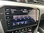 Volkswagen Passat Variant 1.4 TSI PHEV GTE / AUTOMAAT/ PANO/ TREKHAAK/ ACC/ PARK.SENSOR.V+A/ 360 CAMERA/ STUUR+STOELVERWARM./ MASAGE/ ELEK.ACHTERKLEP/ APP-CONNECT/ DIGITAL DASH/ NAVI/ DAB/ CLIMA/ 17'' LMV