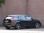 Volvo V60 1.5 T3 R-design Xenon / Regensensor / Bluetooth / Navi