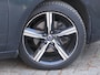 Volvo V60 1.5 T3 R-design Xenon / Regensensor / Bluetooth / Navi
