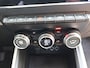 Renault Clio 1.6 E-Tech Hybrid 140 Initiale Paris | HEV | Leder | Blindspot | 360 Cam | stuur/stoel verwarming |