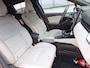 Renault Clio 1.6 E-Tech Hybrid 140 Initiale Paris | HEV | Leder | Blindspot | 360 Cam | stuur/stoel verwarming |