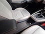 Renault Clio 1.6 E-Tech Hybrid 140 Initiale Paris | HEV | Leder | Blindspot | 360 Cam | stuur/stoel verwarming |