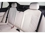 BMW 5-Serie 530e M-sport - Trekhaak - Harman Kardon - Driving Assistant Plus - Parking Assistant - 19 inch - Stuurwielverwarming - Stoelverwarming