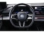 BMW 5-Serie 530e M-sport - Trekhaak - Harman Kardon - Driving Assistant Plus - Parking Assistant - 19 inch - Stuurwielverwarming - Stoelverwarming