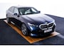 BMW 5-Serie 530e M-sport - Trekhaak - Harman Kardon - Driving Assistant Plus - Parking Assistant - 19 inch - Stuurwielverwarming - Stoelverwarming