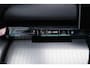 BMW 5-Serie 530e M-sport - Trekhaak - Harman Kardon - Driving Assistant Plus - Parking Assistant - 19 inch - Stuurwielverwarming - Stoelverwarming