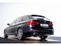 BMW 5-Serie Touring 530i High Executive M-sport - Panoramadak - Comfortstoelen - 20 inch - Active Steering - Comfort Access - Parking Assistant Plus - Driving Assistant Plus - Head-Up - Harman Kardon