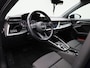 Audi A3 Sportback 30 TFSI Business edition | Apple Carplay / Android Auto | Virtual Cockpit | Keyless | Privacy Glass | Lichtmetalen Velgen |